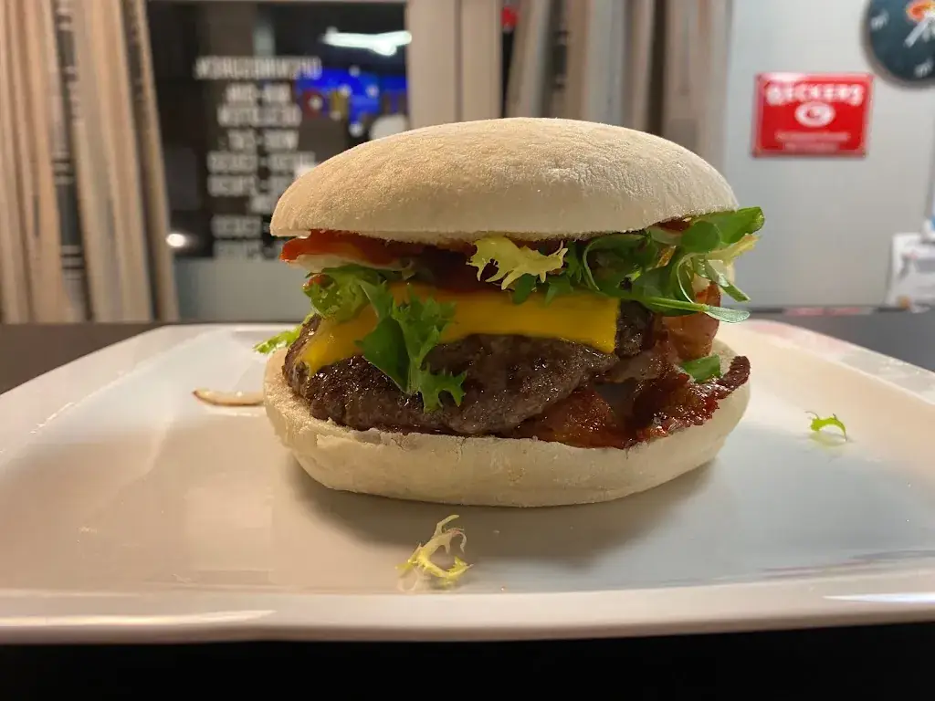 Frituur Snack 'T Sloeberke_Ingelmunster_slider_image_3