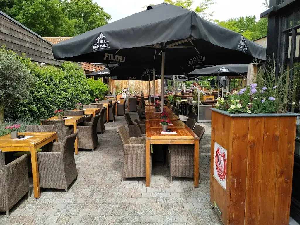 Oud Gemeentehuis Restaurant in Jabbeke