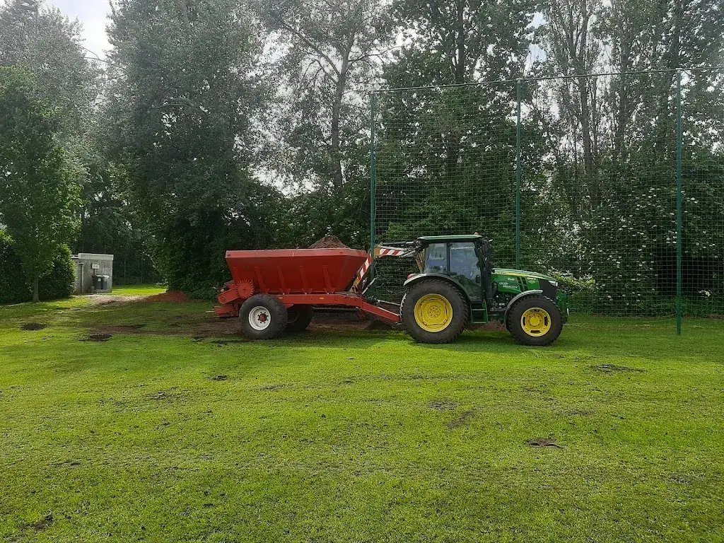 De zwarte hond_Kalmthout_slider_image_3