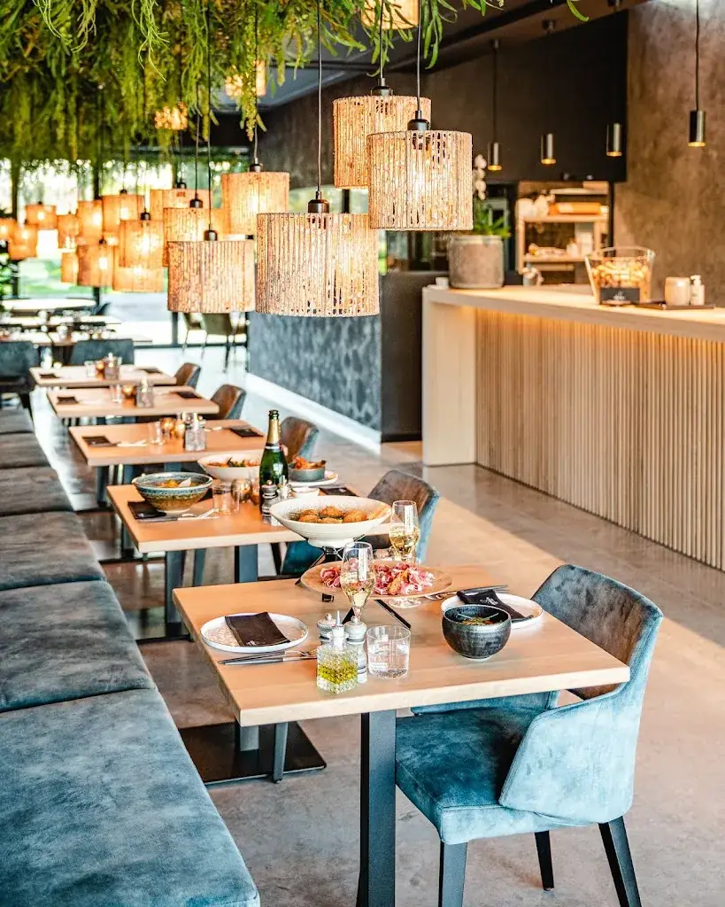 Ardilla Bistro & Bar_Kaprijke_slider_image_1