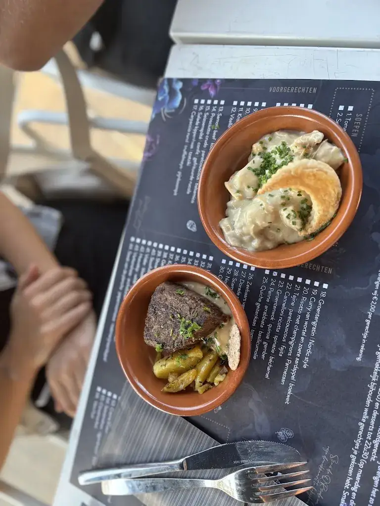 Rebecca V_Anders_Kasterlee_review