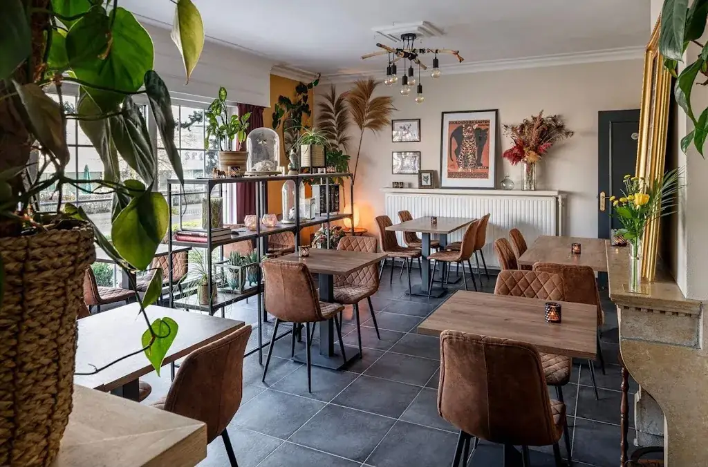 Eethuis 't Luipaard Restaurant in Assenede