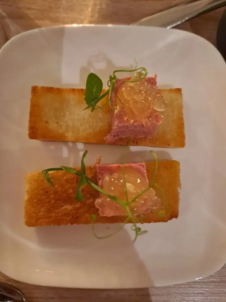 Pascale Siemons_De Notelaar_Kasterlee_review