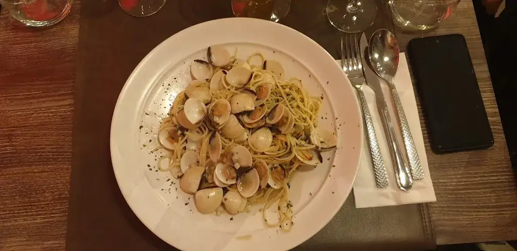 Chiara Paterna_Eethuis Jandelies_Kapelle-op-den-Bos_review