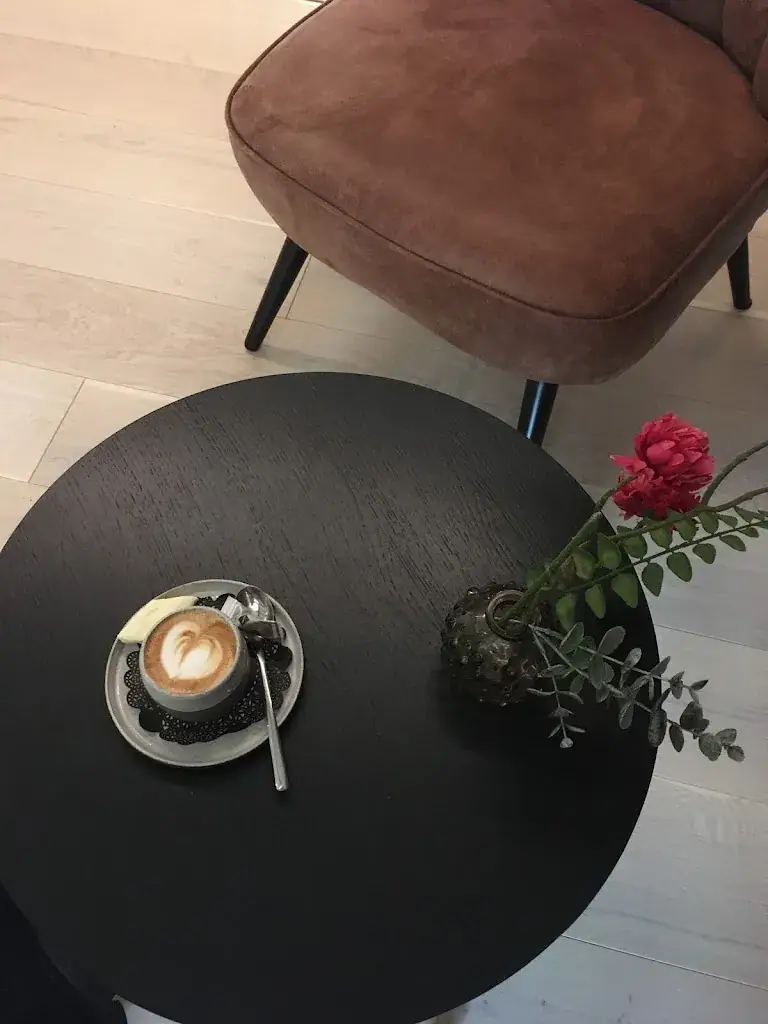 Тамара Драгина_Blend_Kapelle-op-den-Bos_Bewertung