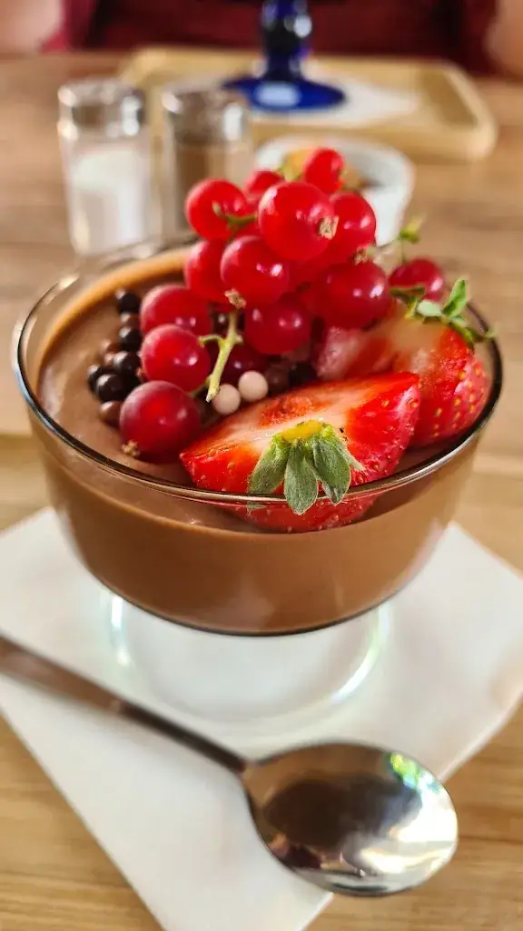 Eethuisje Bij Filip Restaurant in Assenede