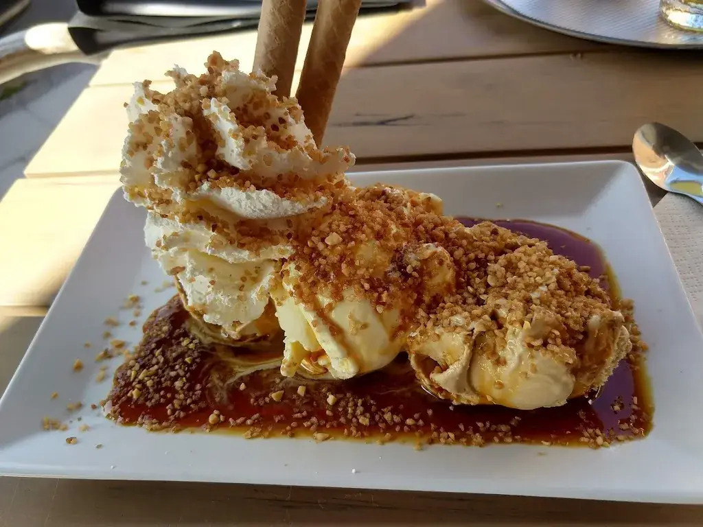 Menü_Ijssalon Daru_Kapelle-op-den-Bos_Bild_4