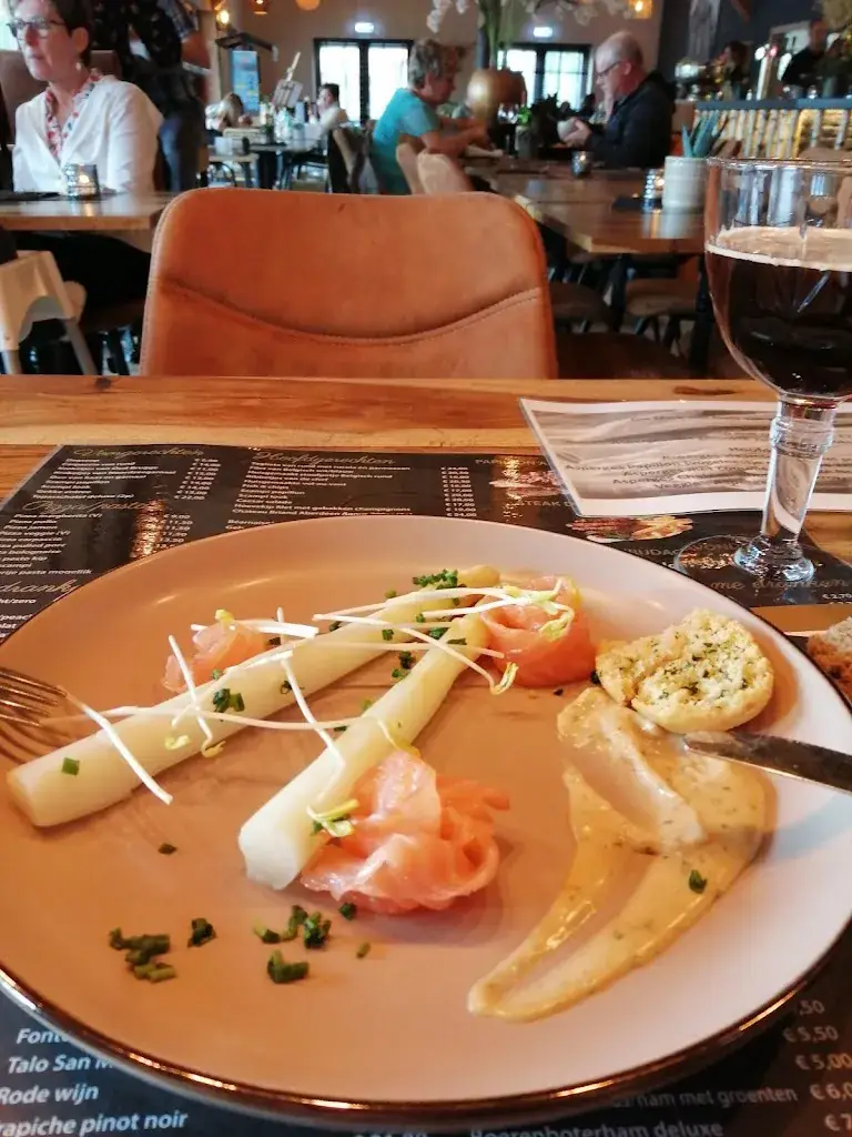 Menu_Bistro Papillon_Kinrooi_imagen_8