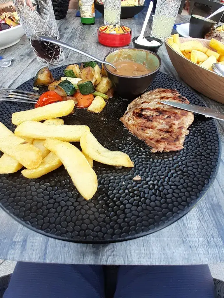 Menu_'t Tegelhuuske Maasbrasserie_Kinrooi_image_7