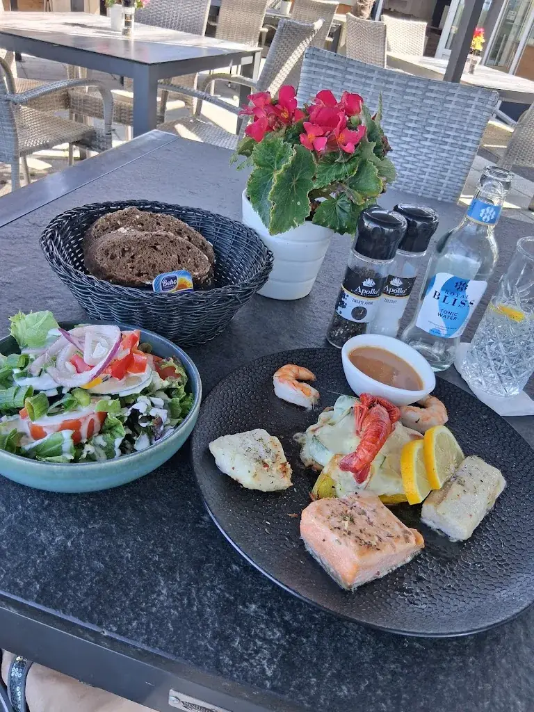 Maribel Bellasdroom trimsalon_'t Tegelhuuske Maasbrasserie_Kinrooi_review