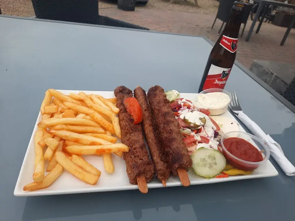 Przemysław Wrona_Magic Döner Kebab_Kinrooi_review