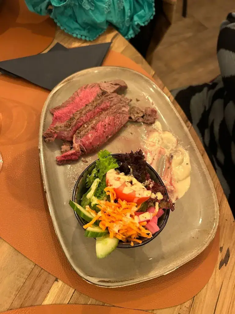 Lloyd Pizarro_De Roste Kluze_Koekelare_avis