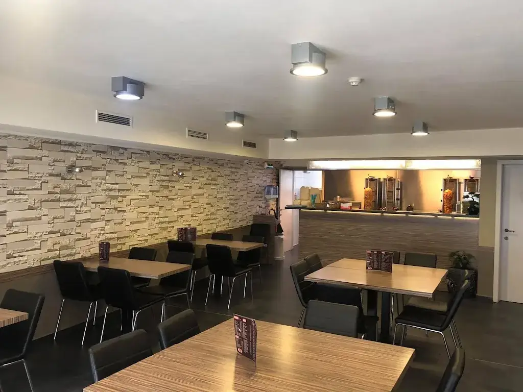 Pitta Antalya Restaurant in Assenede