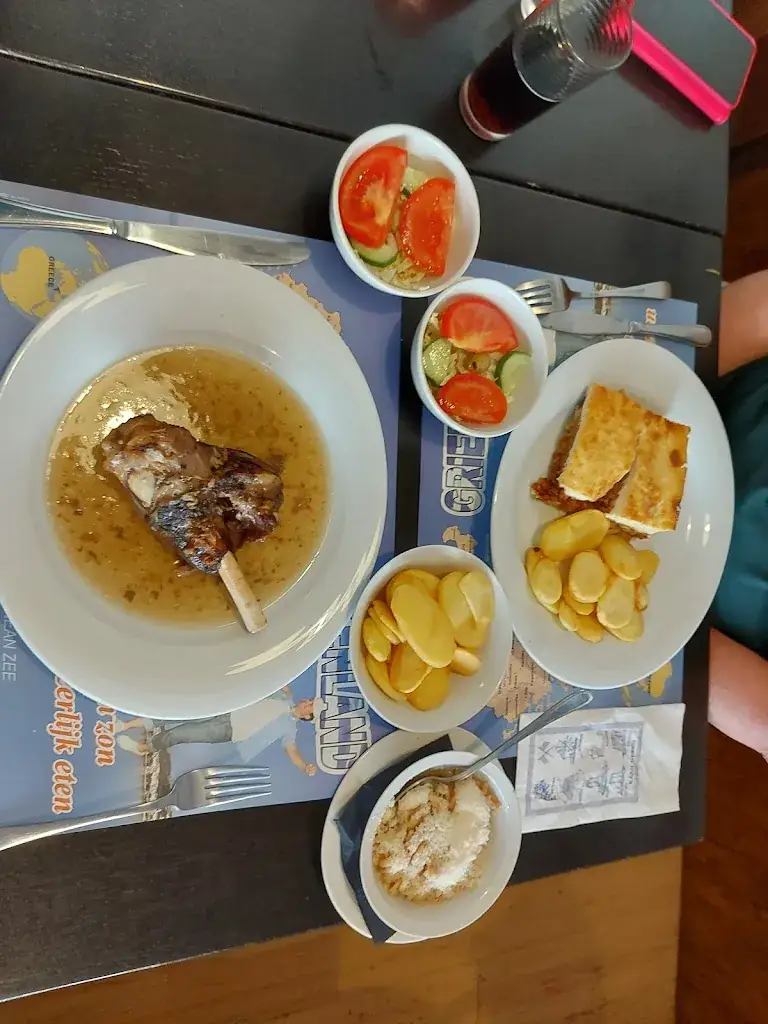 Peter Vertonghen_Taverne Korfu_Kapellen_Bewertung