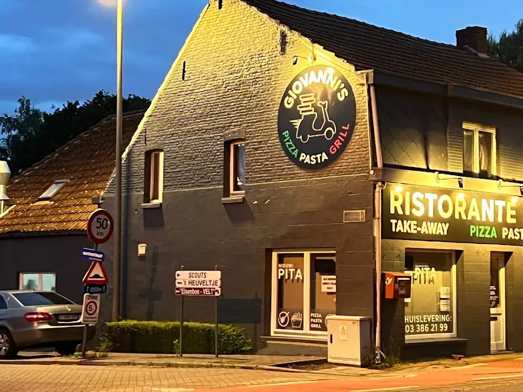 Giovanni's Kapellen_Kapellen_slider_image_1