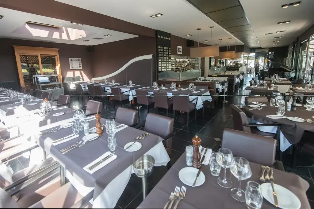 Pirate Café nv Restaurant in Zaventem