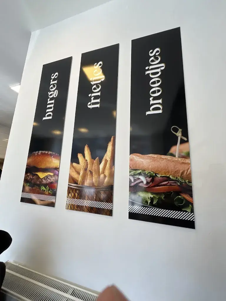 Lucas Nooyens_Frituur Han_Kortenberg_Bewertung