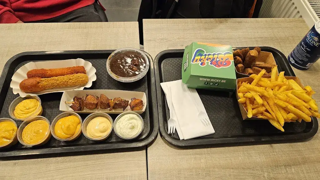 Demi van Malde_Frituur Han_Kortenberg_Bewertung