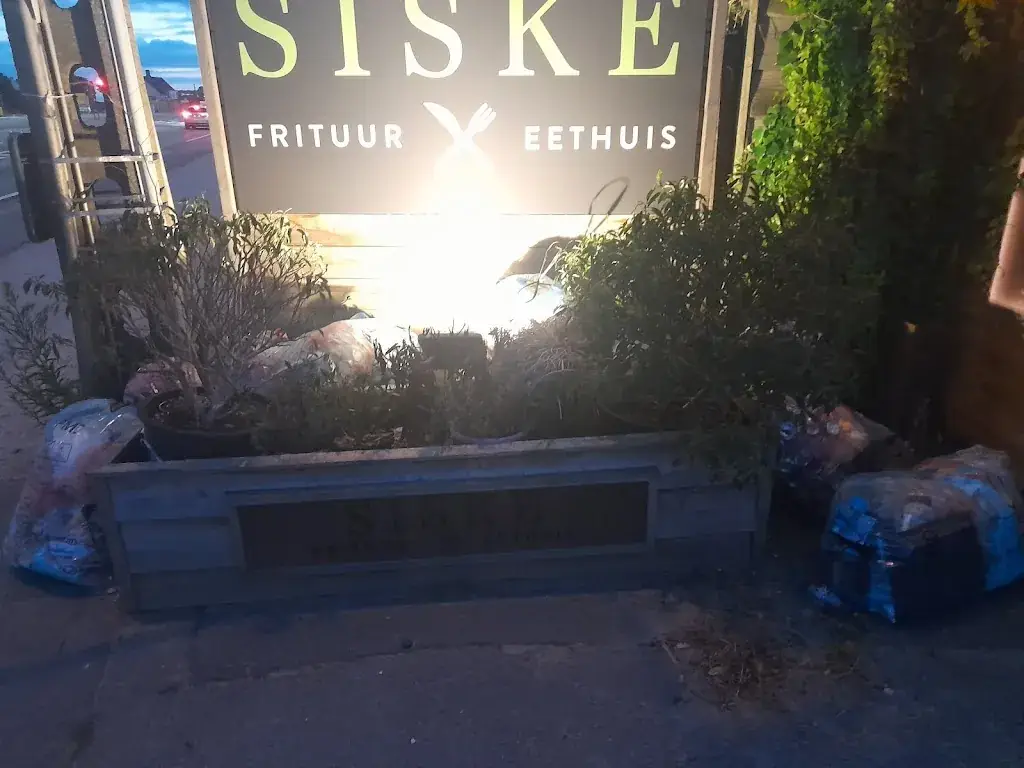 Péter Sz_Frituur -Eethuis Siske_Ardooie_review