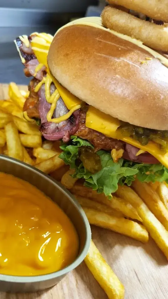 Frituur -Eethuis Siske_Ardooie_slider_image_2