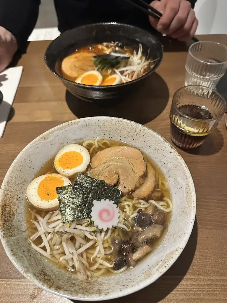 Carol M. R._Lily's Noodle House_Kortrijk_Bewertung