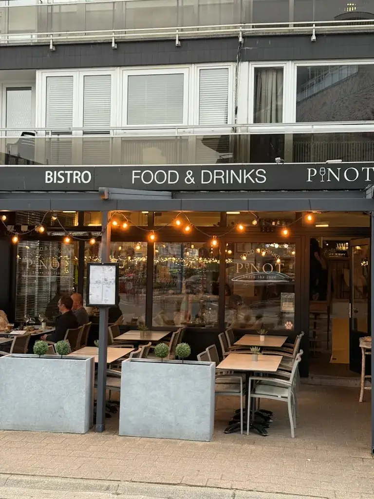 Pinot Restaurant & Bar restaurant à Koksijde