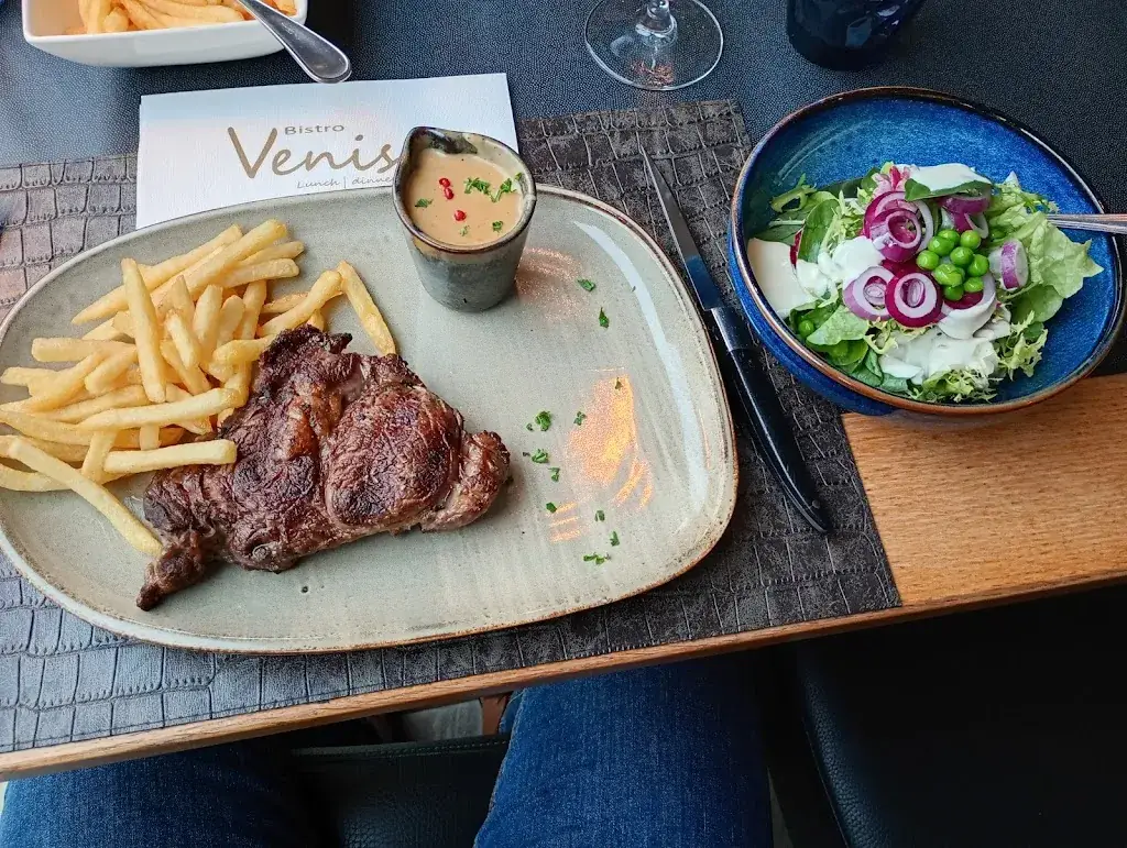 Venise Restaurant_8670_slider_image_3