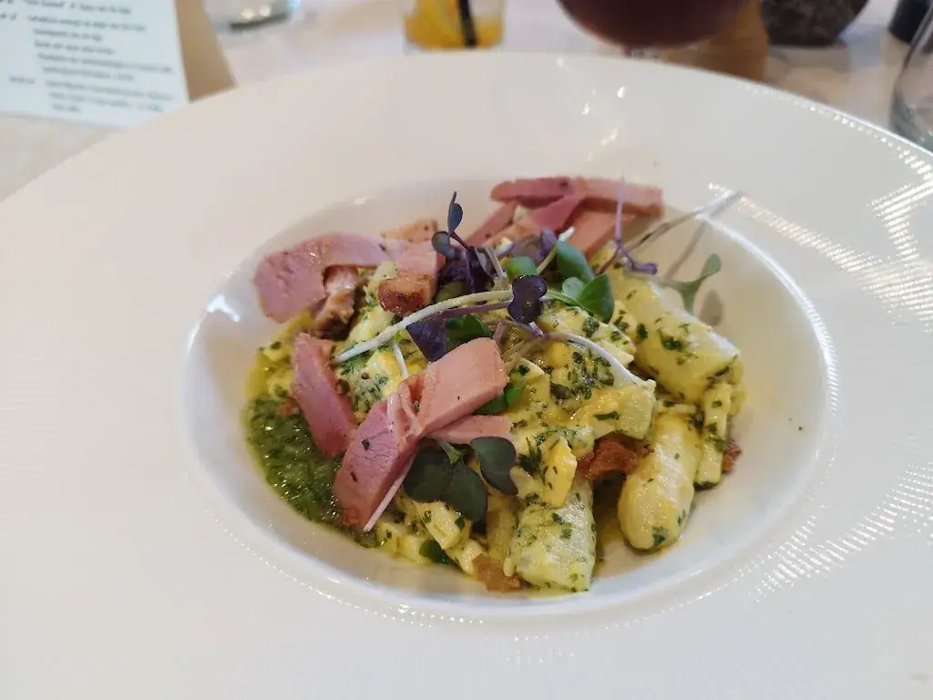 kaatje ceuterickx_Berkenhof_Pittem_review