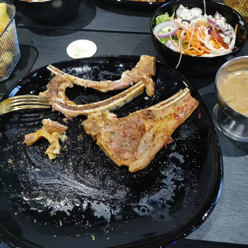 Menü_DAR ES SALAAM_Kuurne_Bild_8