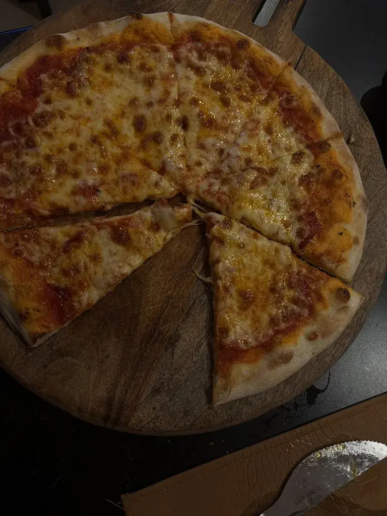 Kimberly Vangeenberghe_Pizza Del Gusto_Ardooie_review