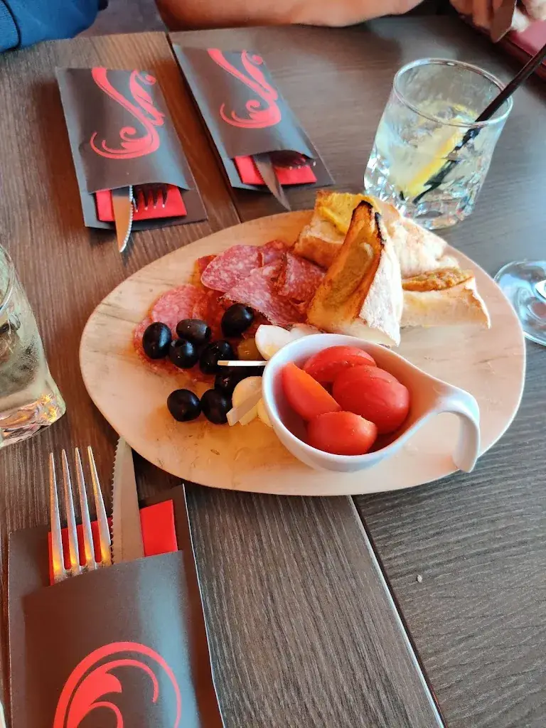 Menu_Pizza Home Kuurne_Kuurne_image_3