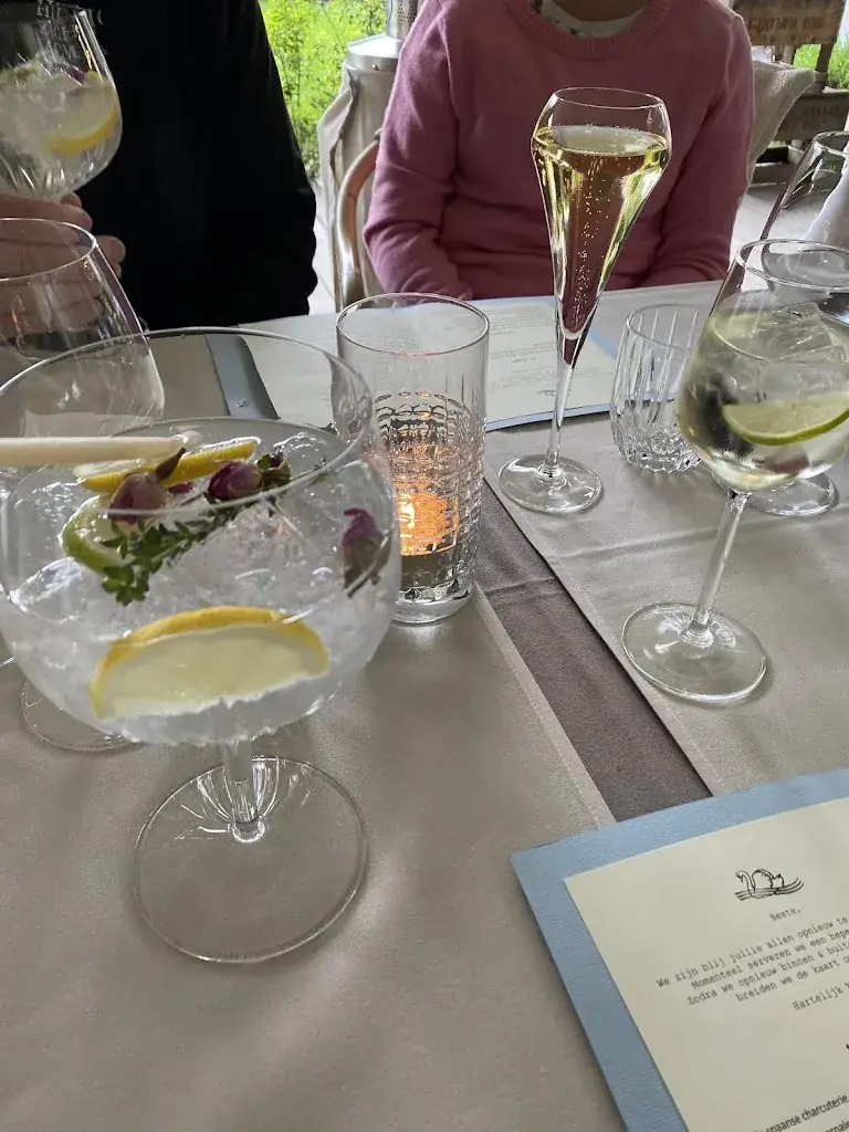 Jolien DG_De Zwaan bv_Kruisem_review