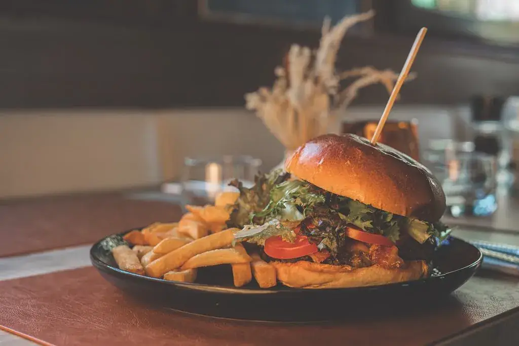 ines kaadouch_Brasserie Bierboom_Lebbeke_review