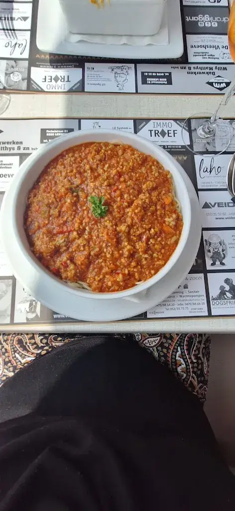 Menü_Eethuis Cartoon_Lebbeke_Bild_8