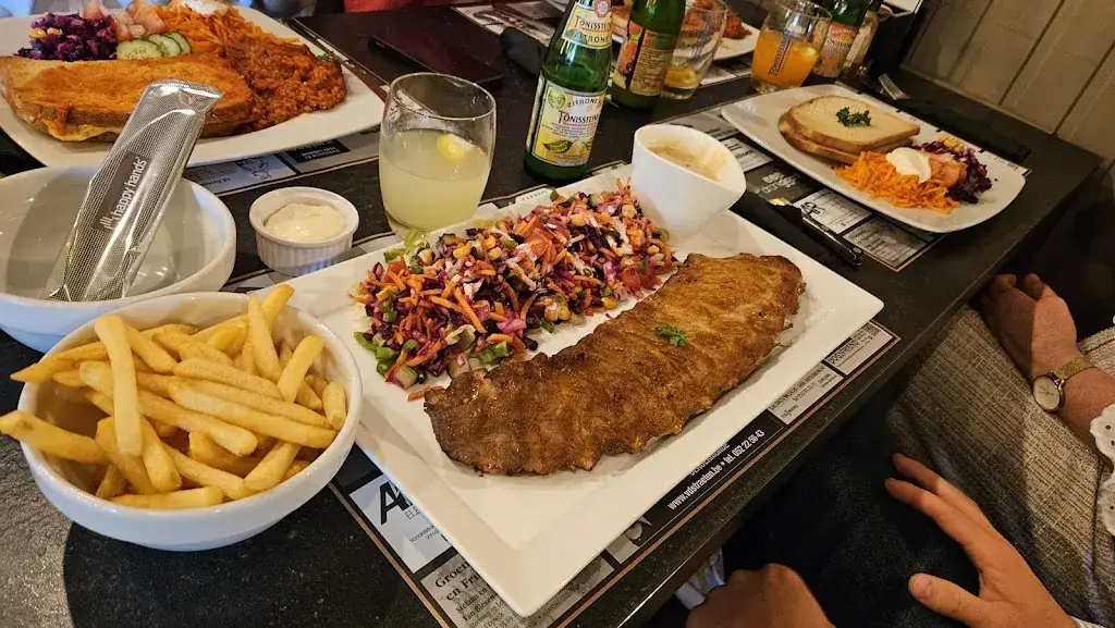 Eric Pieters_Eethuis Cartoon_Lebbeke_Bewertung