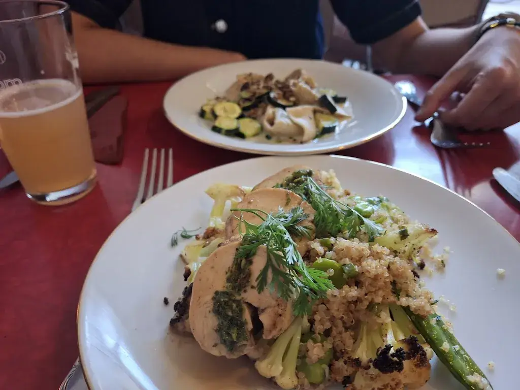 Flynn's_Gent_slider_image_2