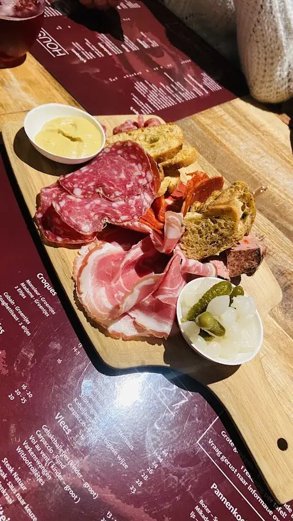 Wouter V._House Of 27_Lendelede_Bewertung