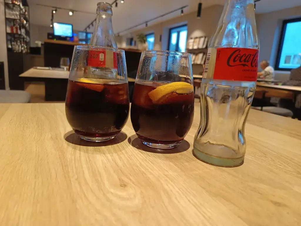 Menü_Bar Kamiel_Lendelede_Bild_1