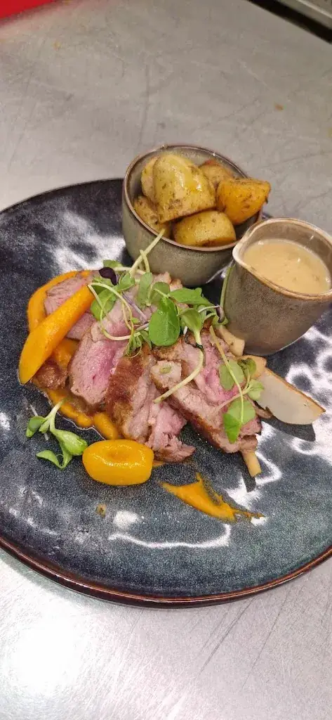 Menü_Bar Kamiel_Lendelede_Bild_3