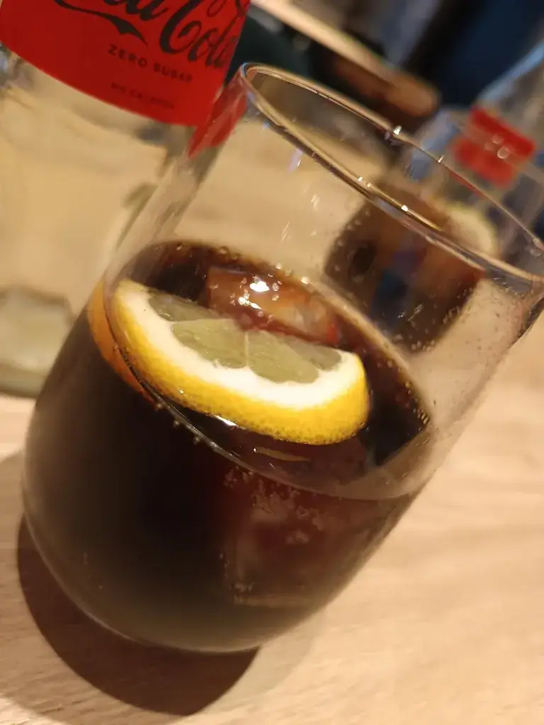 Menü_Bar Kamiel_Lendelede_Bild_7