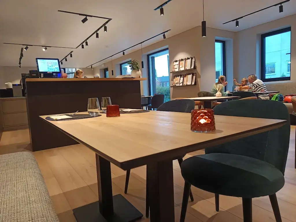 Bar Kamiel_Lendelede_slider_image_1