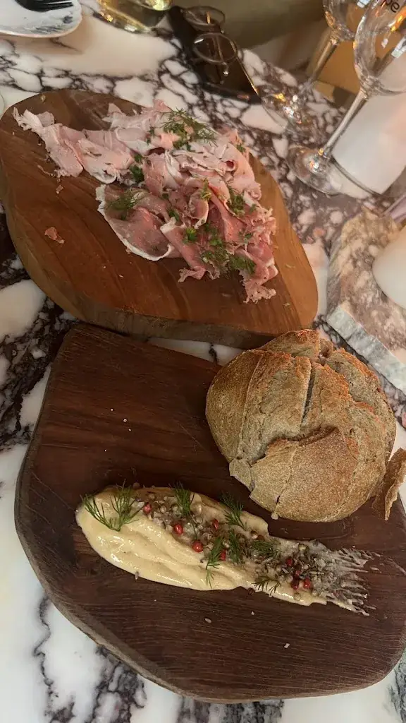 Rie Yama_Le Philippe_Lanaken_reseña