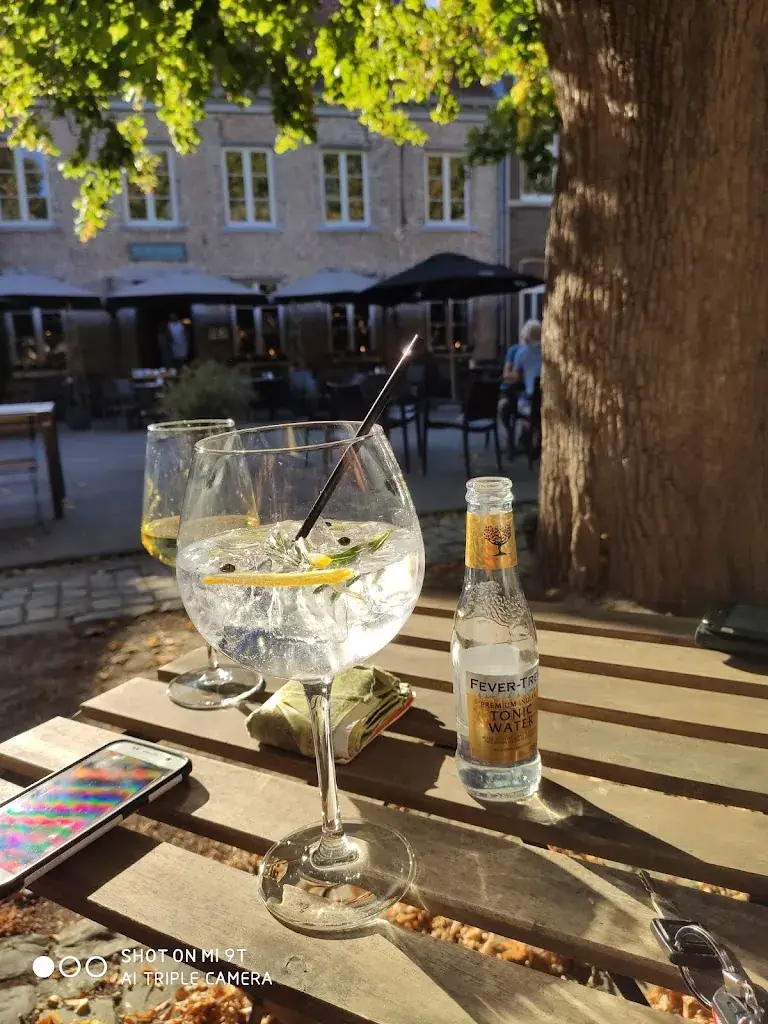 Restaurant Oud Gerechtshof restaurante en Lanaken