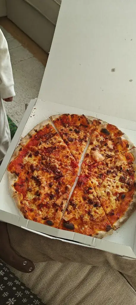 Barbara Lbn (a Girly Teacher)_Sorrento_Liedekerke_review