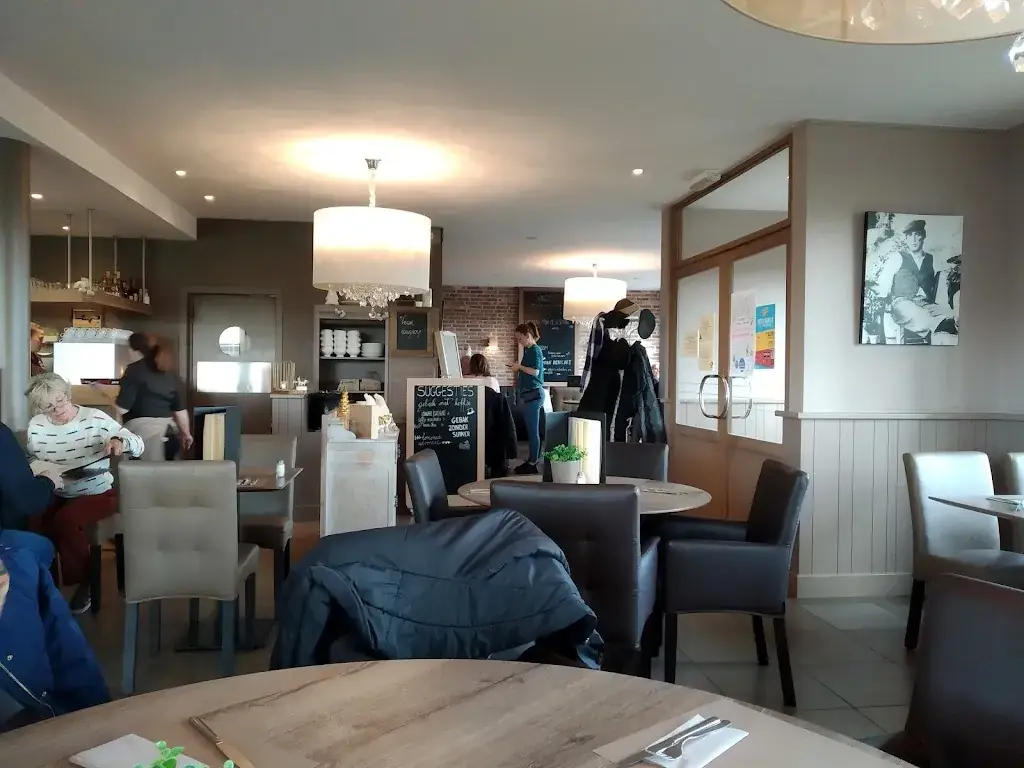 Mike Syna_Bistro Chapoo_Moorslede_Bewertung