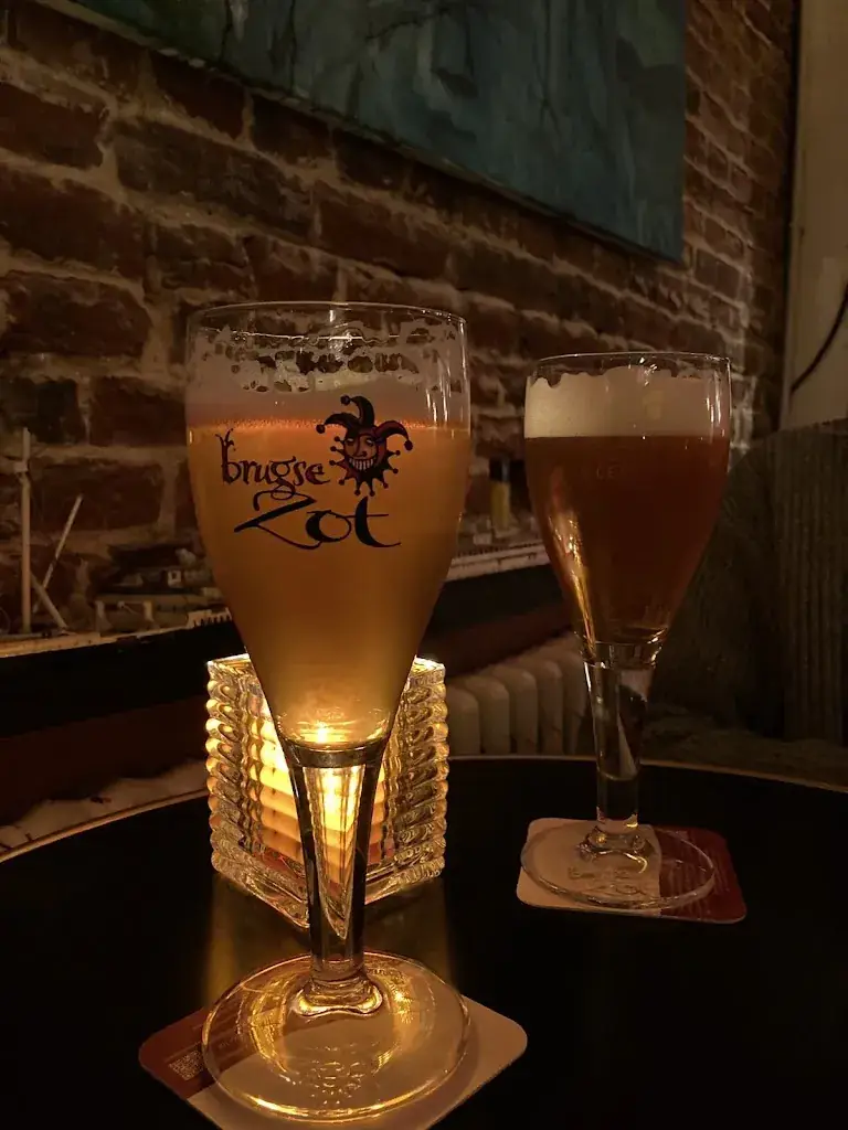 Stephanie Vanden Houwe_Café Wolf_Lichtervelde_review