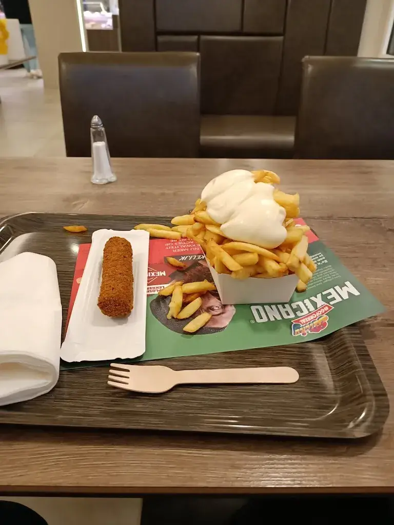 Menu_Eatery Frituur Kowzy_Lichtervelde_imagen_1