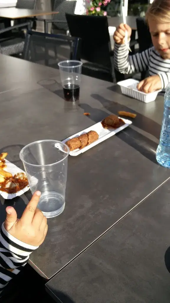 Menu_Eatery Frituur Kowzy_Lichtervelde_imagen_3