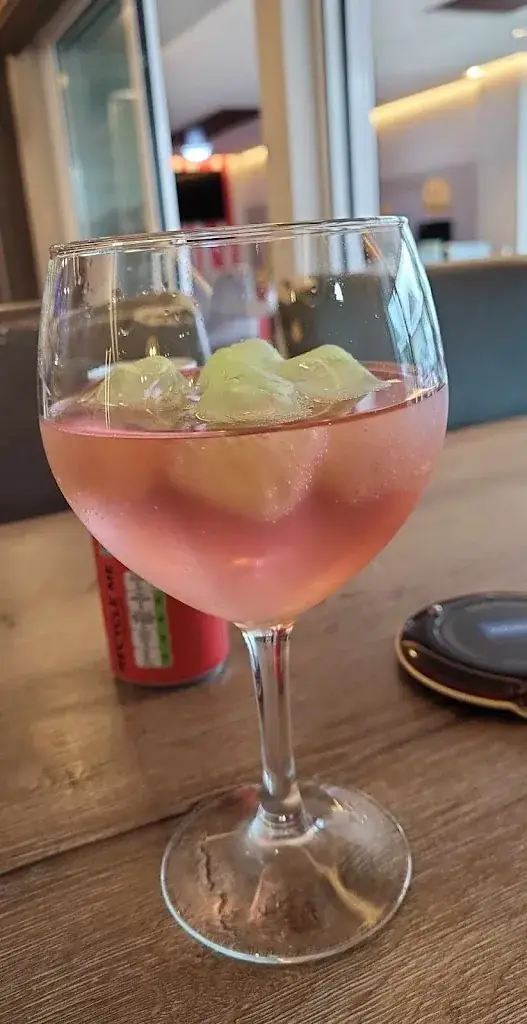 Menu_Eatery Frituur Kowzy_Lichtervelde_imagen_4