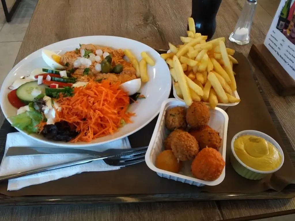 Menu_Eatery Frituur Kowzy_Lichtervelde_imagen_6